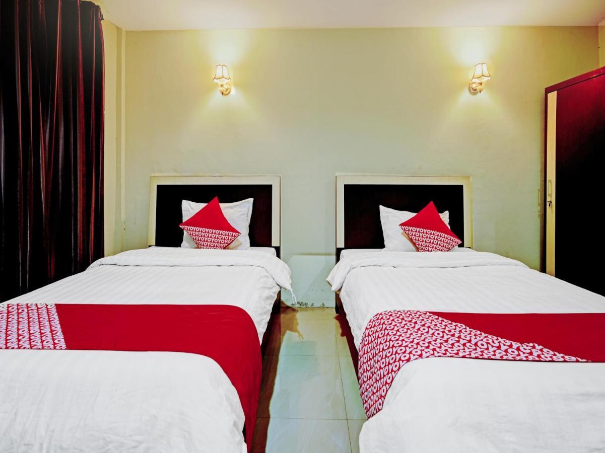 Oyo 90331 Hotel Toba Shanda Parapat Exteriér fotografie