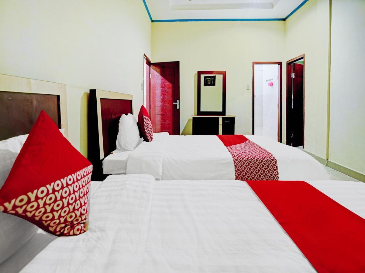 Oyo 90331 Hotel Toba Shanda Parapat Exteriér fotografie