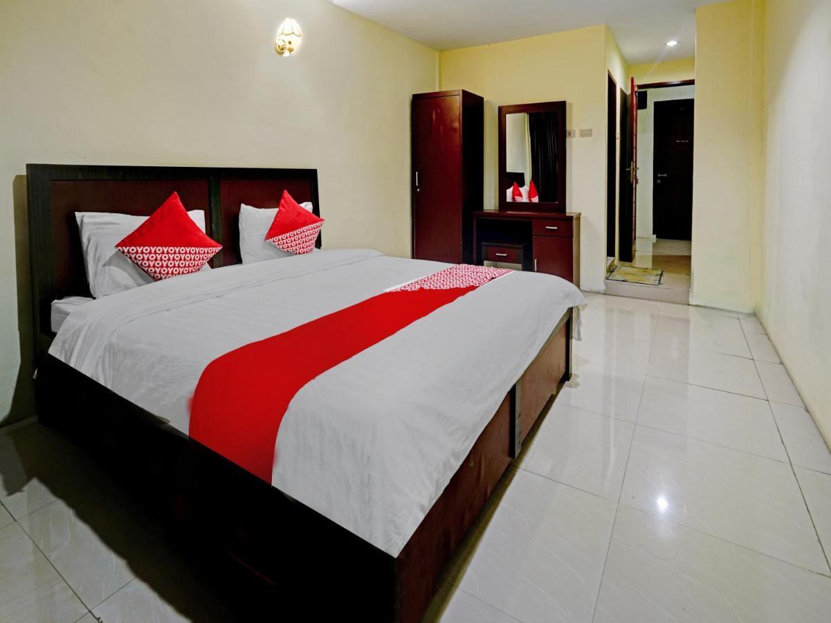 Oyo 90331 Hotel Toba Shanda Parapat Exteriér fotografie