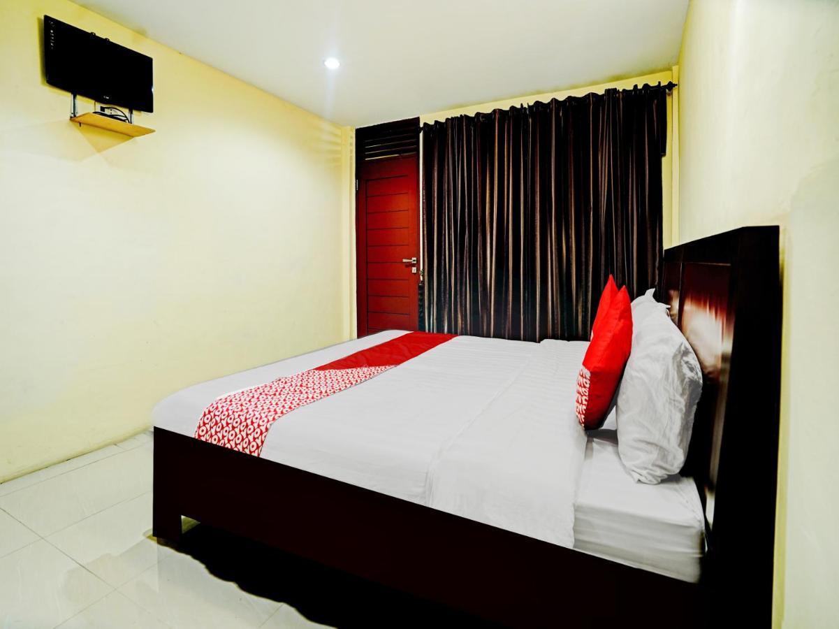 Oyo 90331 Hotel Toba Shanda Parapat Exteriér fotografie