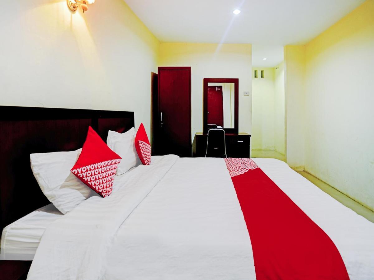 Oyo 90331 Hotel Toba Shanda Parapat Exteriér fotografie