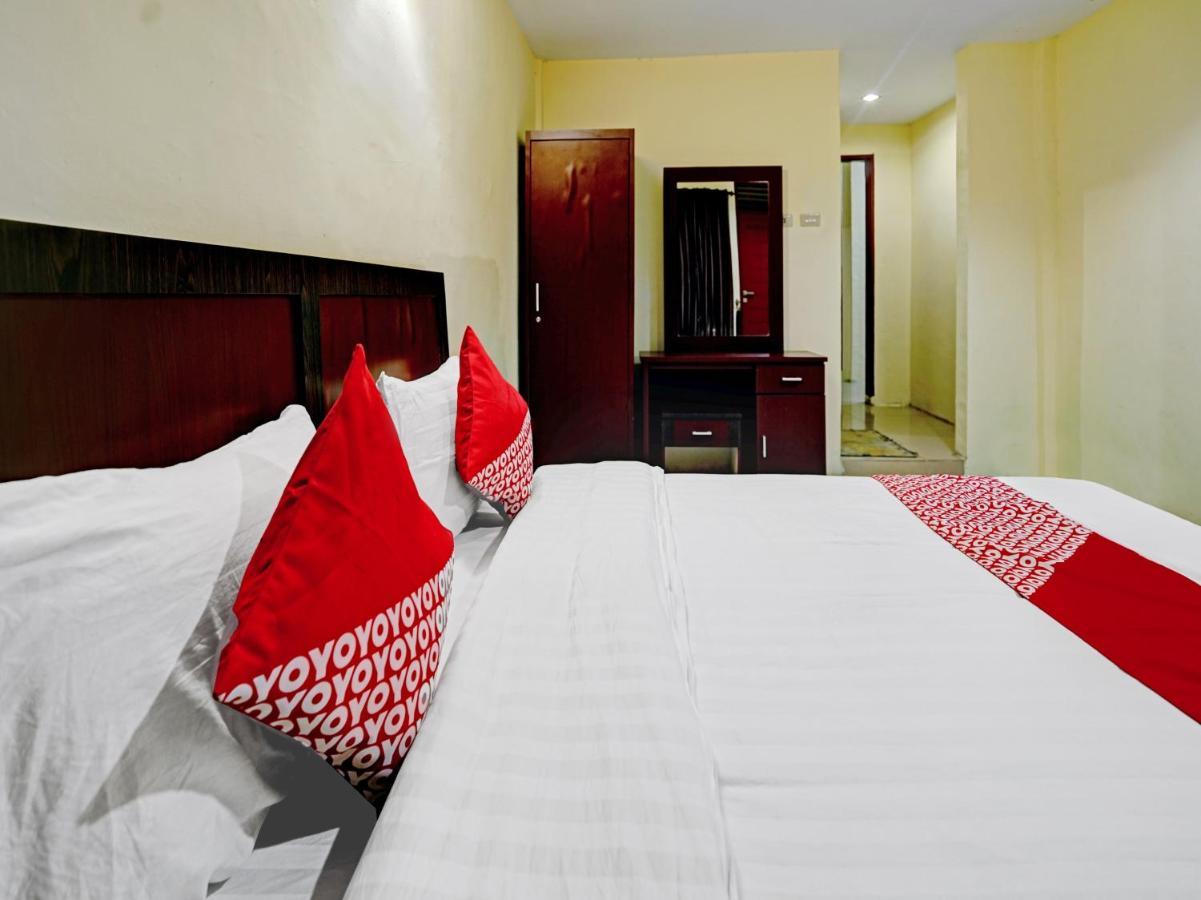 Oyo 90331 Hotel Toba Shanda Parapat Exteriér fotografie